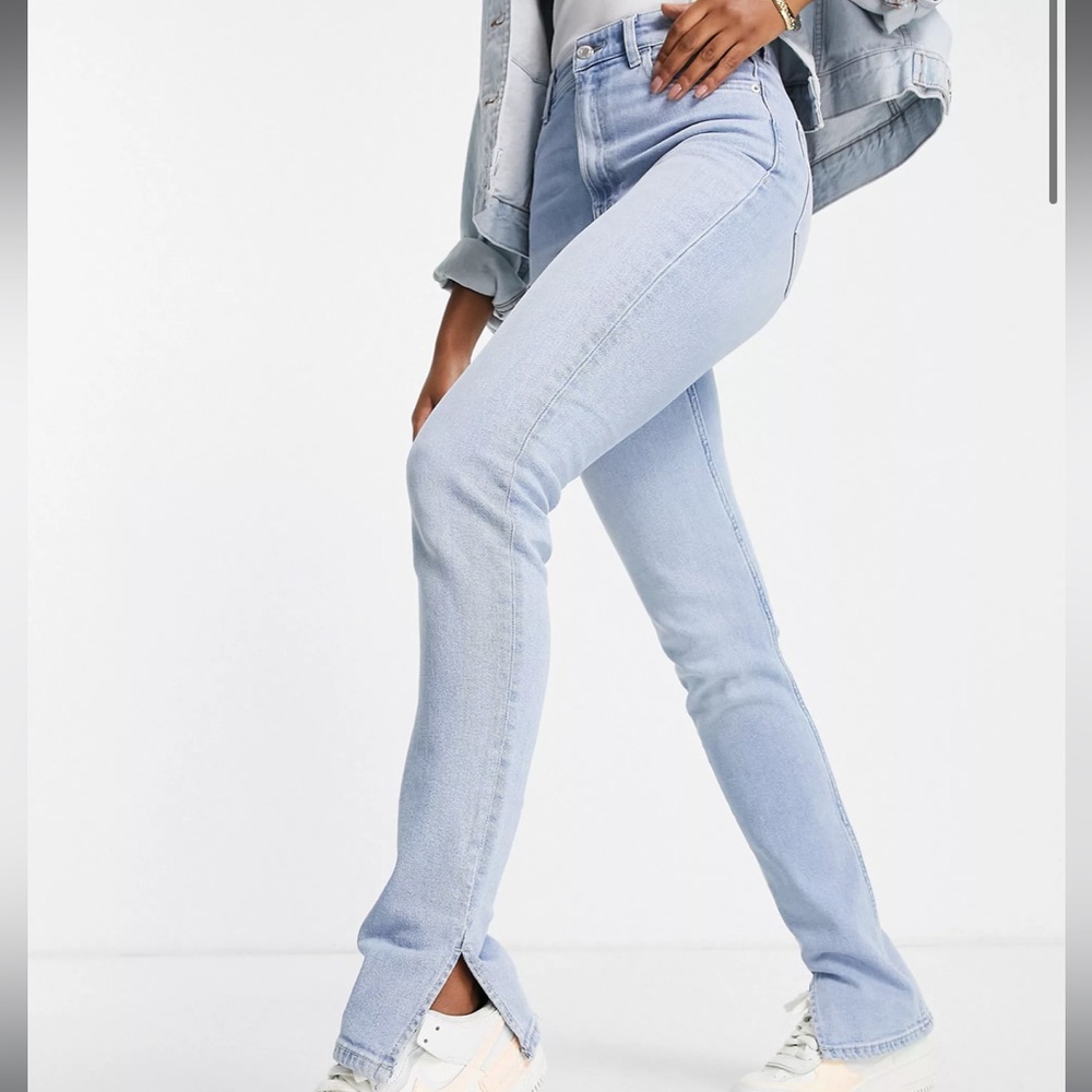 Bershka Split Hem Jeans - Light Blue